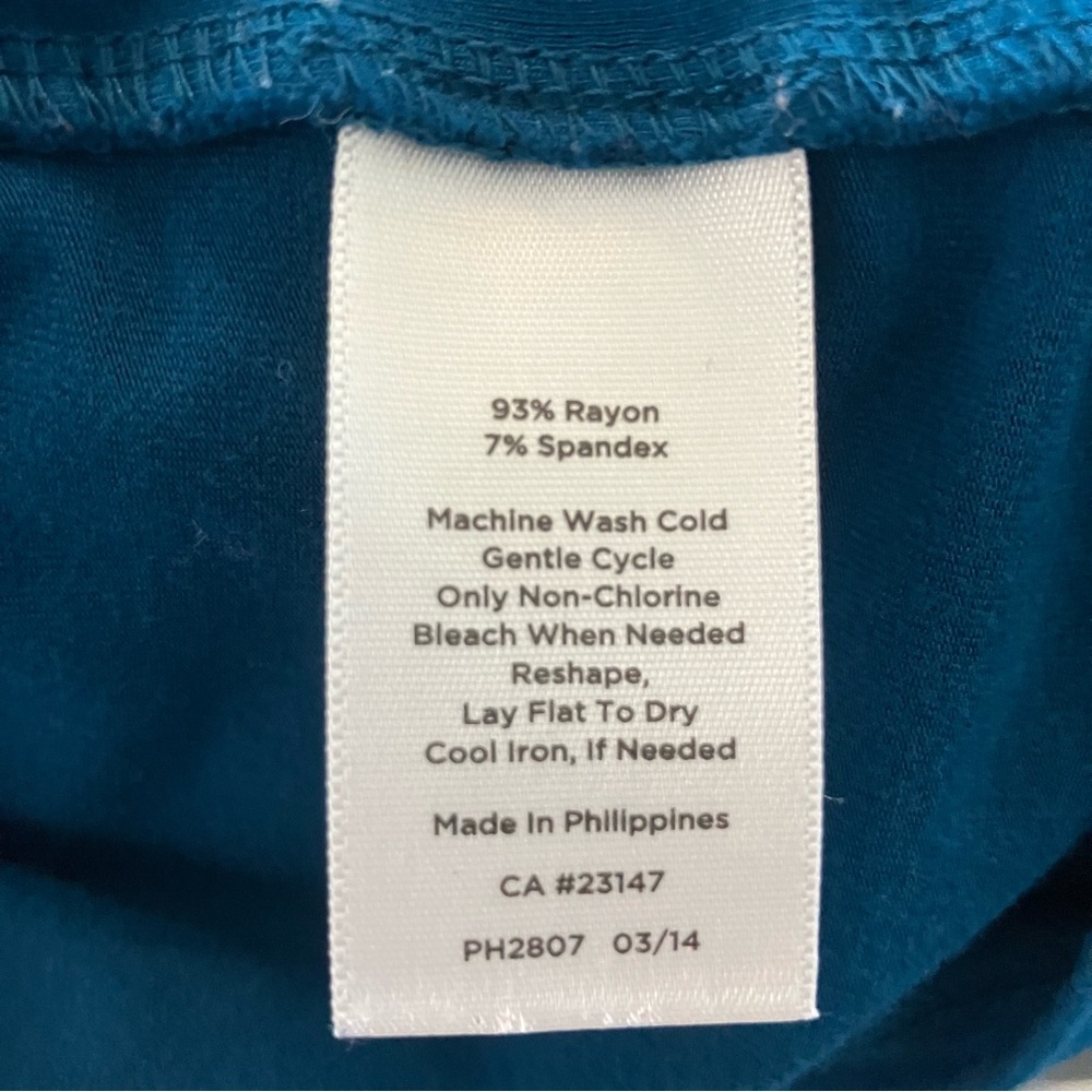 Talbots solid blue blouse - Picture 8 of 8